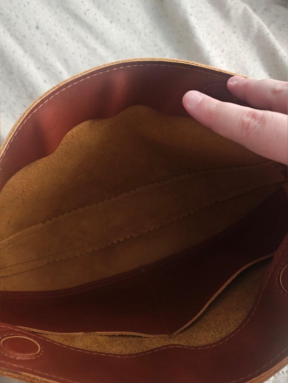 Portland Leather Goods Koala Sling - Picture 3 of 5